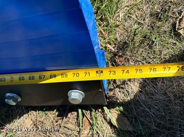 image for item DX1420 2024 TopCat SSSG72 skid steer dozer blade