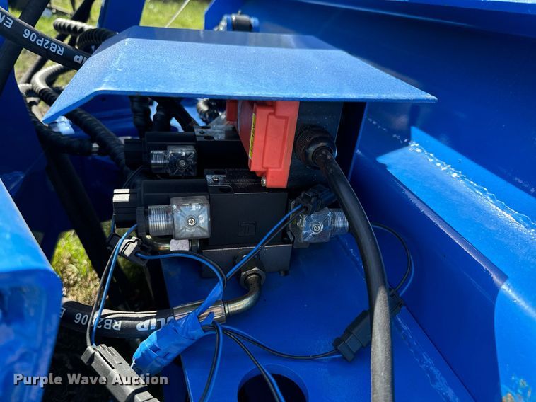 image for item DX1420 2024 TopCat SSSG72 skid steer dozer blade