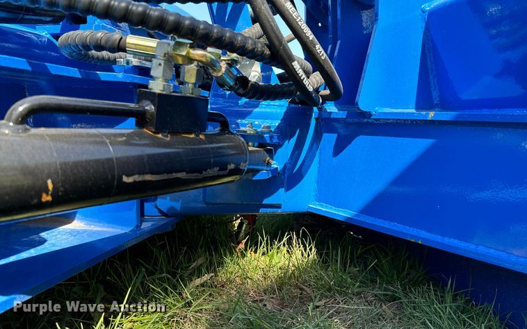 image for item DX1420 2024 TopCat SSSG72 skid steer dozer blade