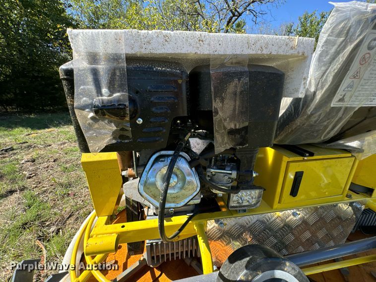 image for item DX1422 2024 Fland FL-2 power trowel