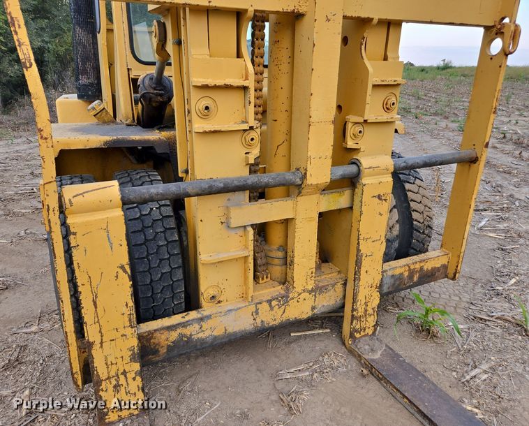 image for item EE7813 Clark C500-YS200 forklift