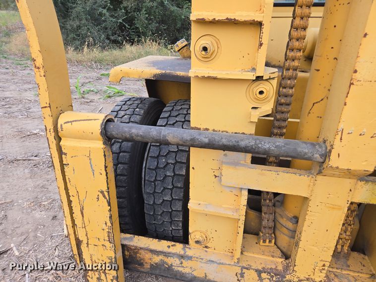 image for item EE7813 Clark C500-YS200 forklift