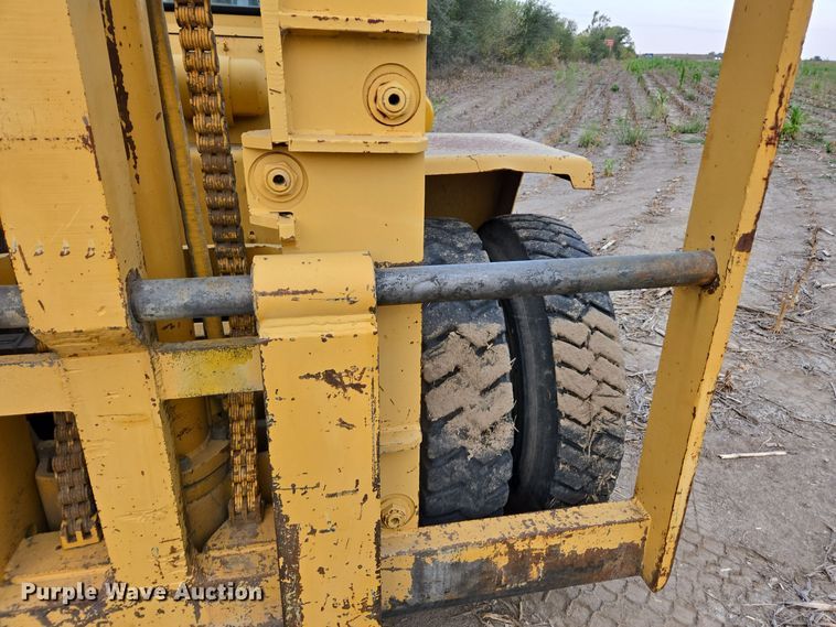 image for item EE7813 Clark C500-YS200 forklift