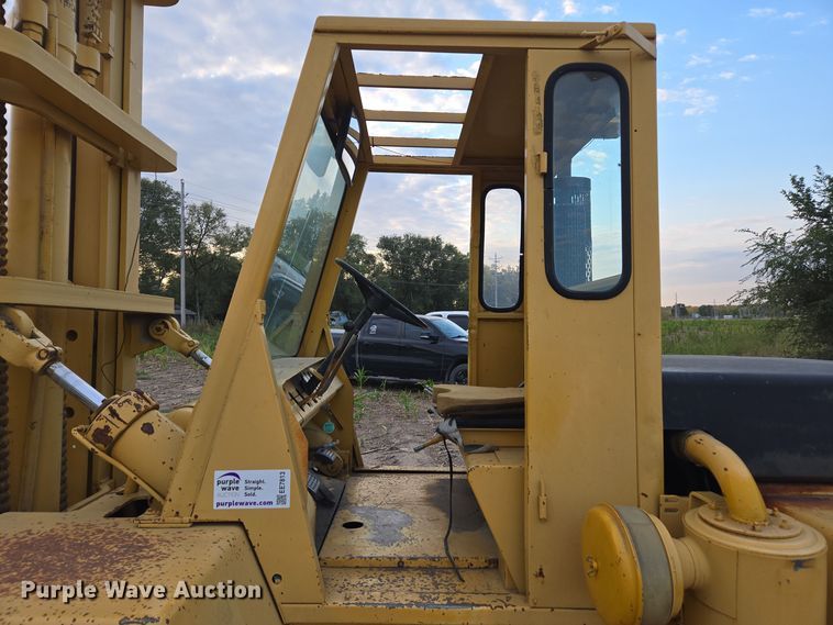 image for item EE7813 Clark C500-YS200 forklift