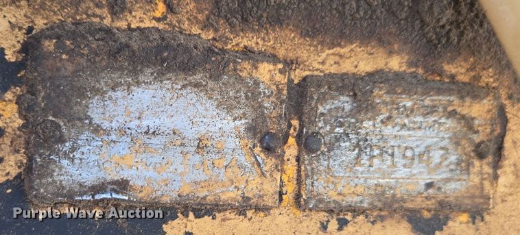 image for item EE7815 1974 Caterpillar  D6C crawler tractor