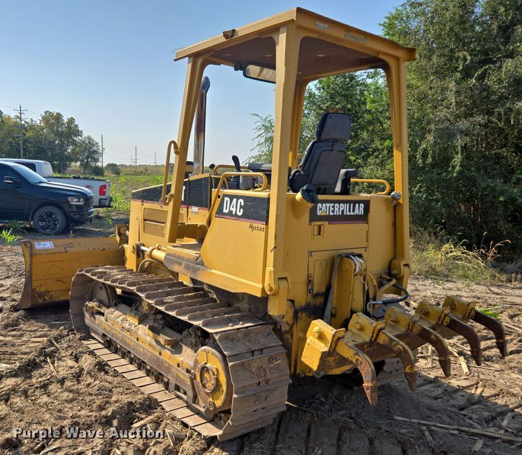 image for item EE7816 1998 Caterpillar  D4C dozer