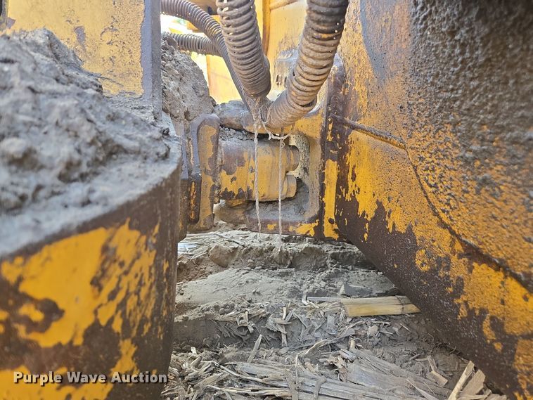 image for item EE7816 1998 Caterpillar  D4C dozer