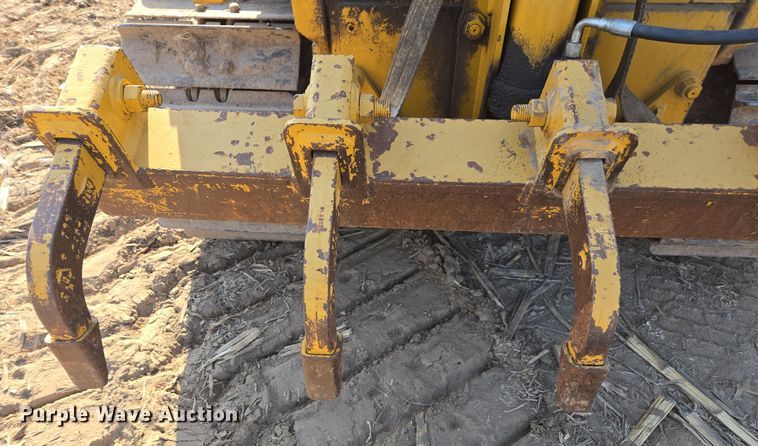 image for item EE7816 1998 Caterpillar  D4C dozer