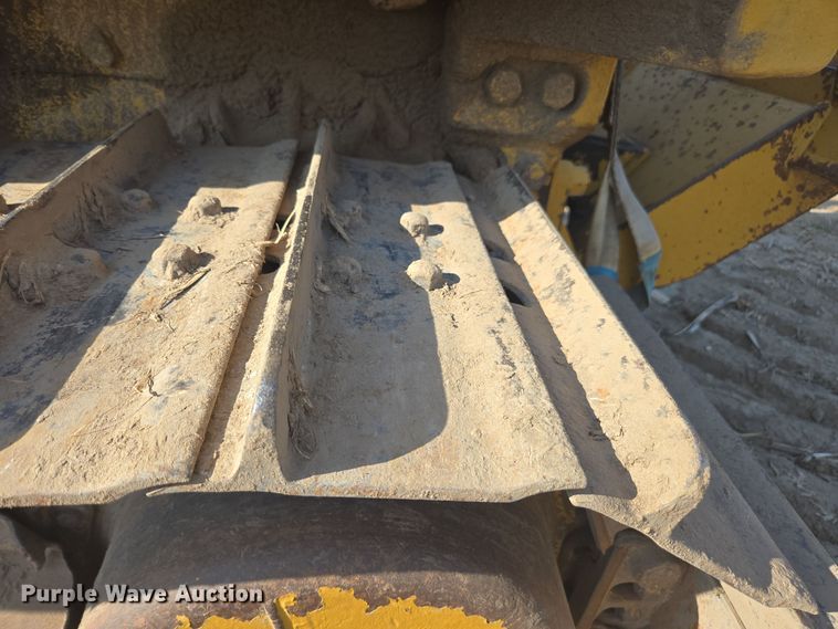 image for item EE7816 1998 Caterpillar  D4C dozer