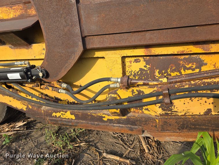 image for item EE7818 Laplant Choate scraper