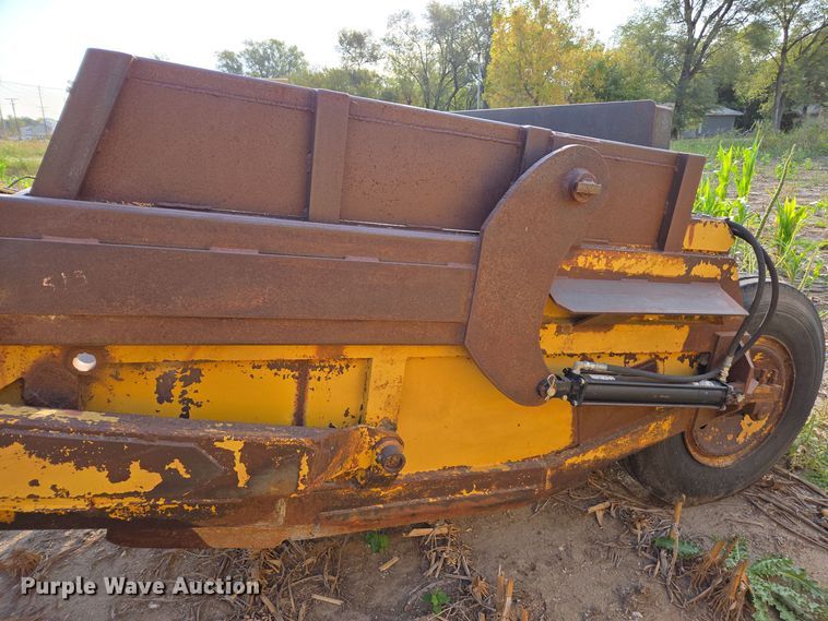 image for item EE7818 Laplant Choate scraper