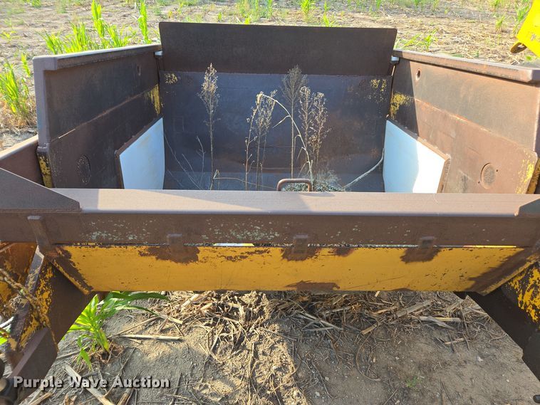 image for item EE7818 Laplant Choate scraper