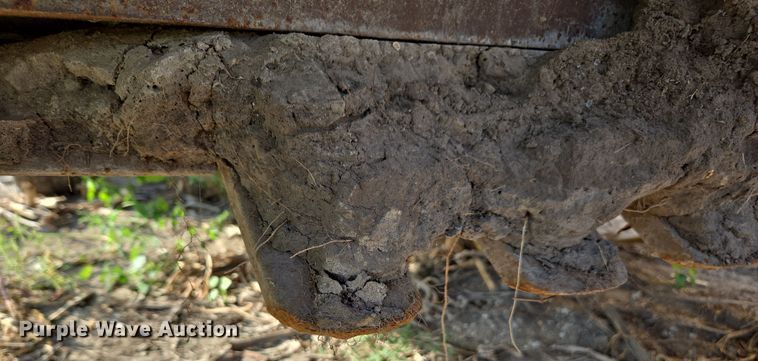 image for item EE7818 Laplant Choate scraper