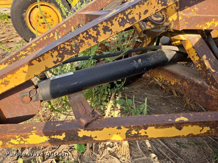 image for item EE7818 Laplant Choate scraper