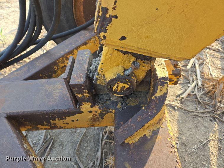 image for item EE7818 Laplant Choate scraper