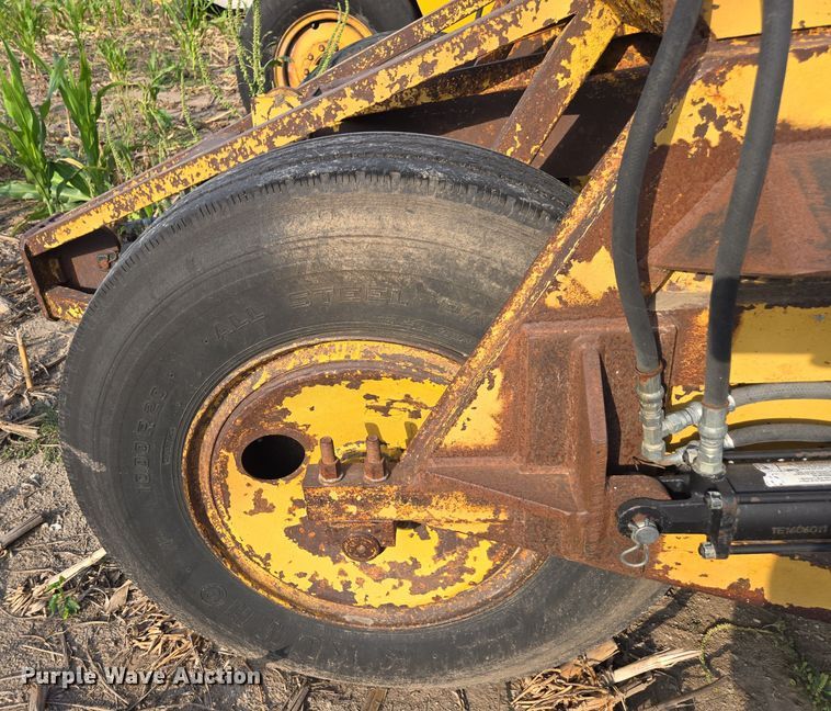 image for item EE7818 Laplant Choate scraper