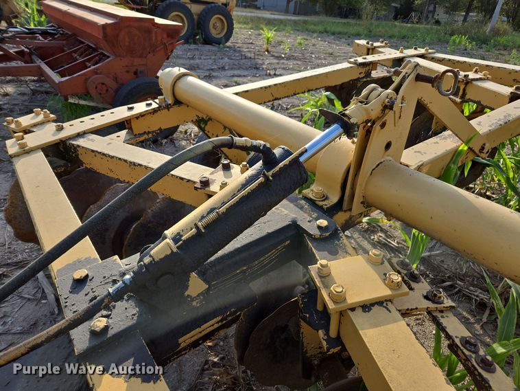 image for item EE7819 Oliver tandem disk