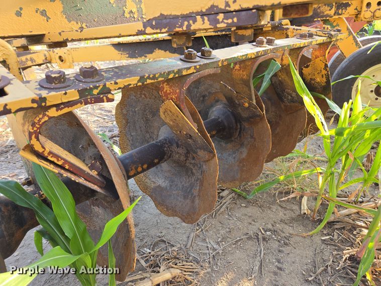 image for item EE7819 Oliver tandem disk