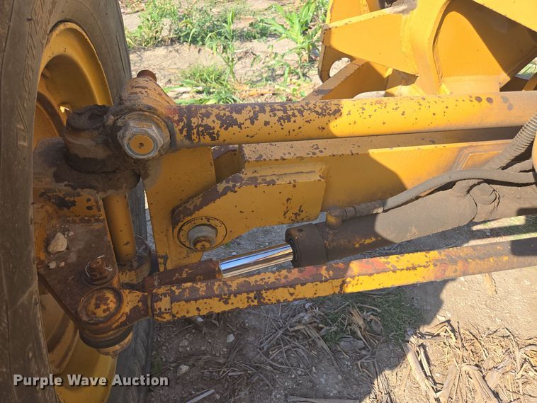 image for item EE7821 1987 Galion A400E motor grader