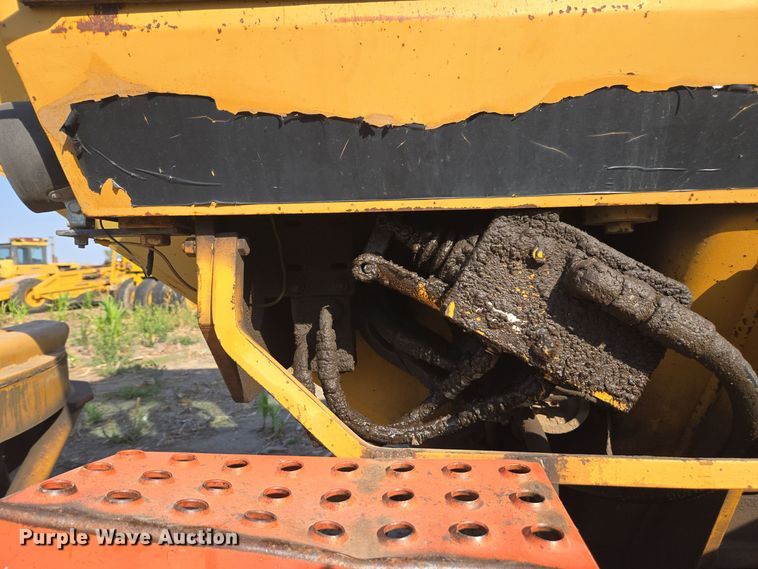 image for item EE7821 1987 Galion A400E motor grader