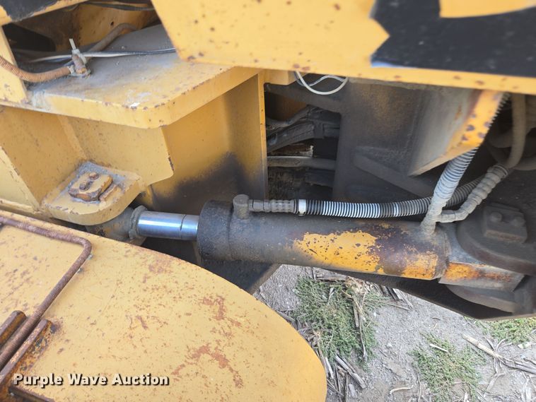 image for item EE7821 1987 Galion A400E motor grader