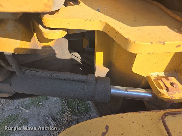 image for item EE7821 1987 Galion A400E motor grader