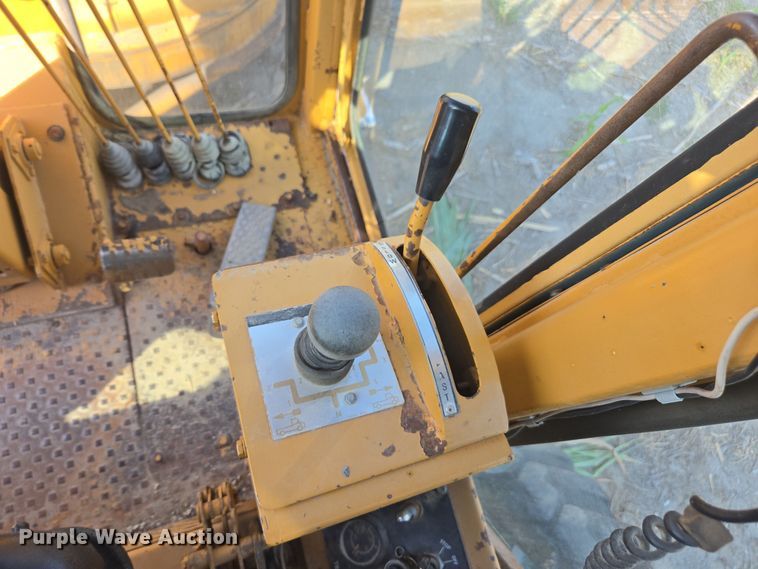 image for item EE7821 1987 Galion A400E motor grader