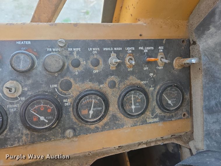 image for item EE7821 1987 Galion A400E motor grader