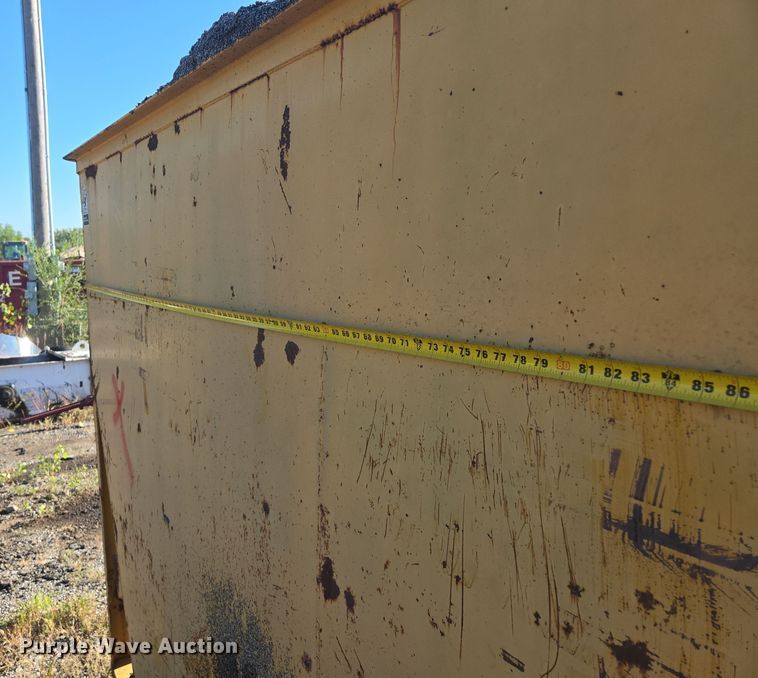 image for item EE8531 Paver hopper insert