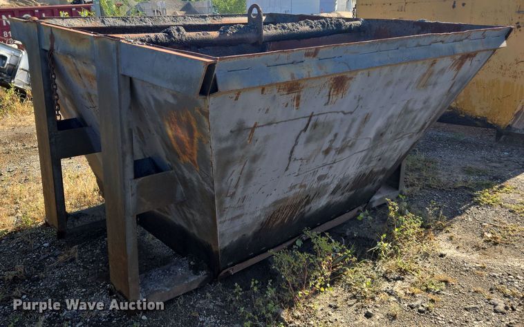 image for item EE8532 Paver hopper insert 