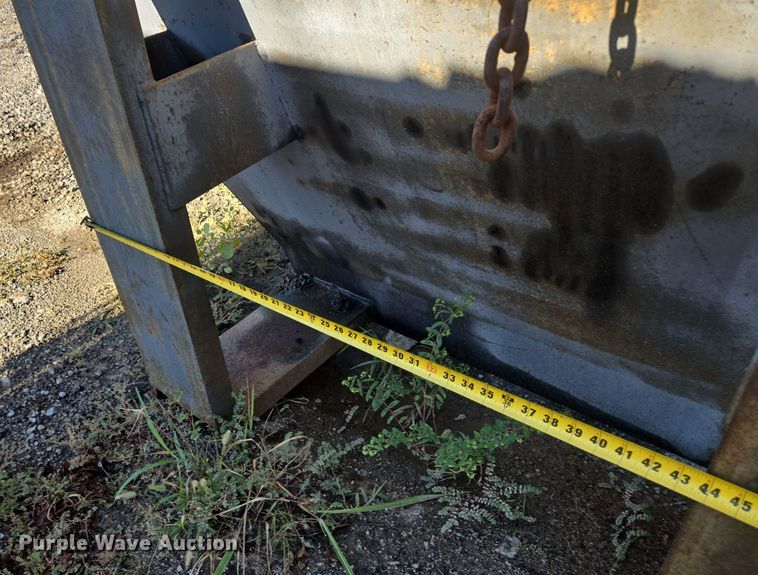 image for item EE8532 Paver hopper insert 