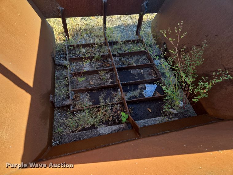 image for item EE8532 Paver hopper insert 