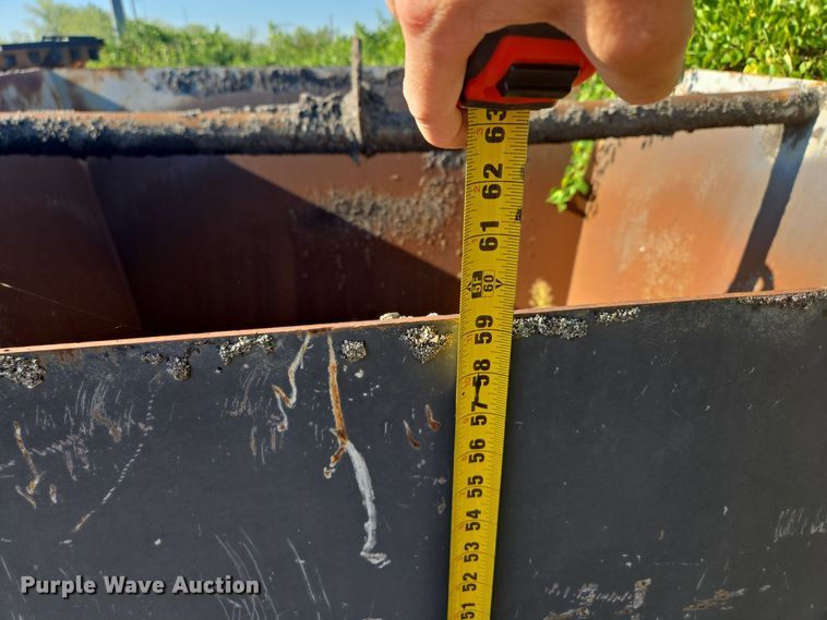 image for item EE8533 Paver hopper insert 