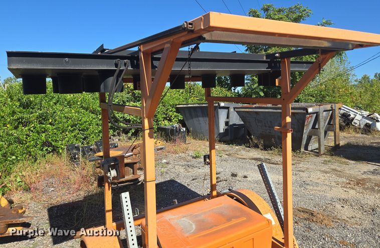 image for item EE8536 2008 Ver-Mac  ST-4815 arrow board trailer