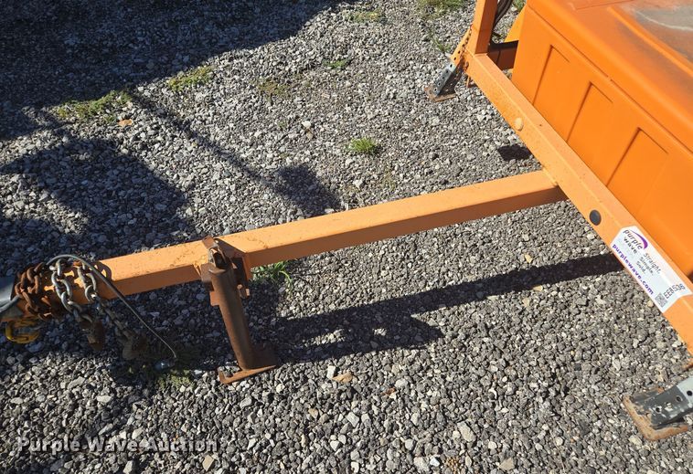 image for item EE8536 2008 Ver-Mac  ST-4815 arrow board trailer