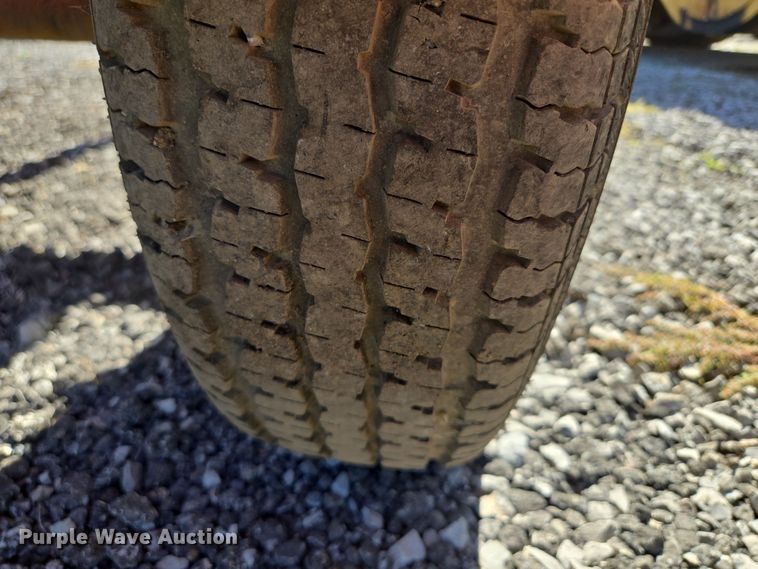 image for item EE8536 2008 Ver-Mac  ST-4815 arrow board trailer