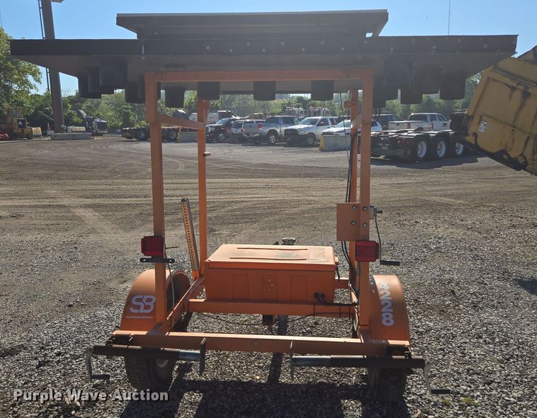 image for item EE8537 2008 Ver-Mac ST-4815 arrow board trailer