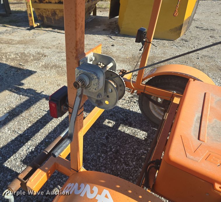 image for item EE8537 2008 Ver-Mac ST-4815 arrow board trailer