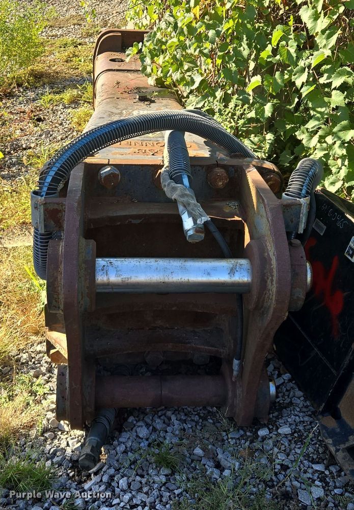 image for item EE8538 Caterpillar H160D breaker 