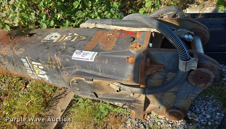 image for item EE8538 Caterpillar H160D breaker 