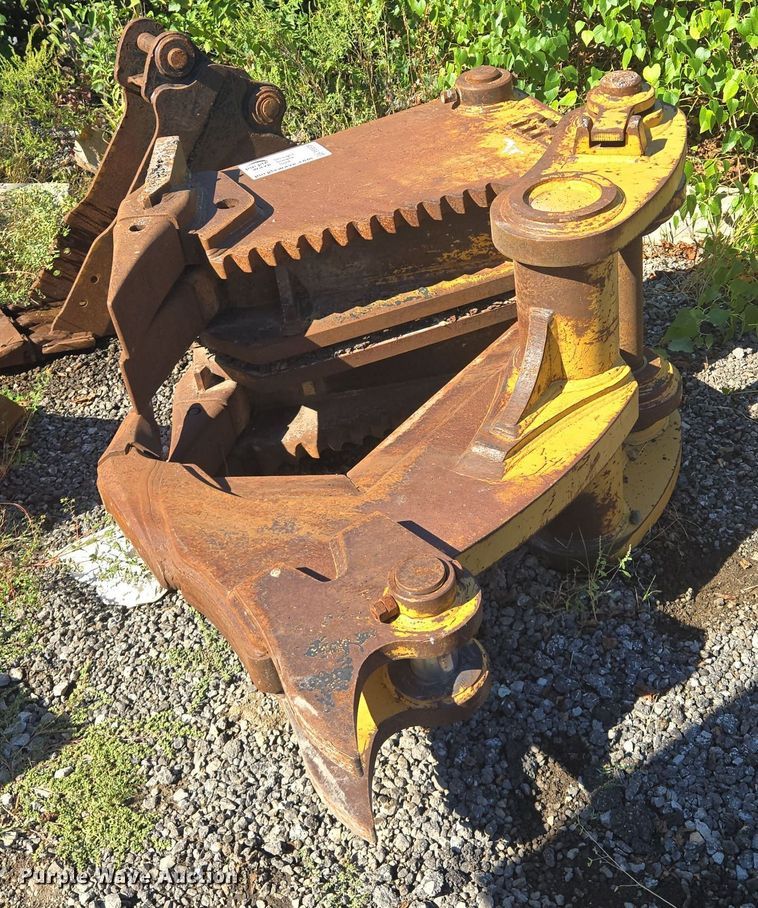 image for item EE8539 NYE SHX 250H stump harvester 