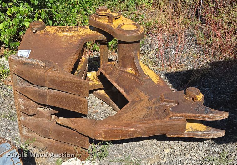 image for item EE8539 NYE SHX 250H stump harvester 