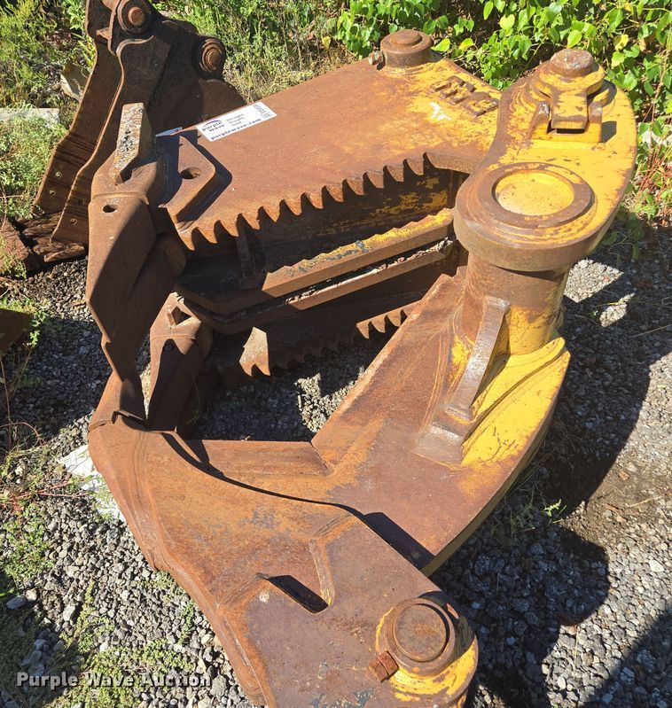 image for item EE8539 NYE SHX 250H stump harvester 