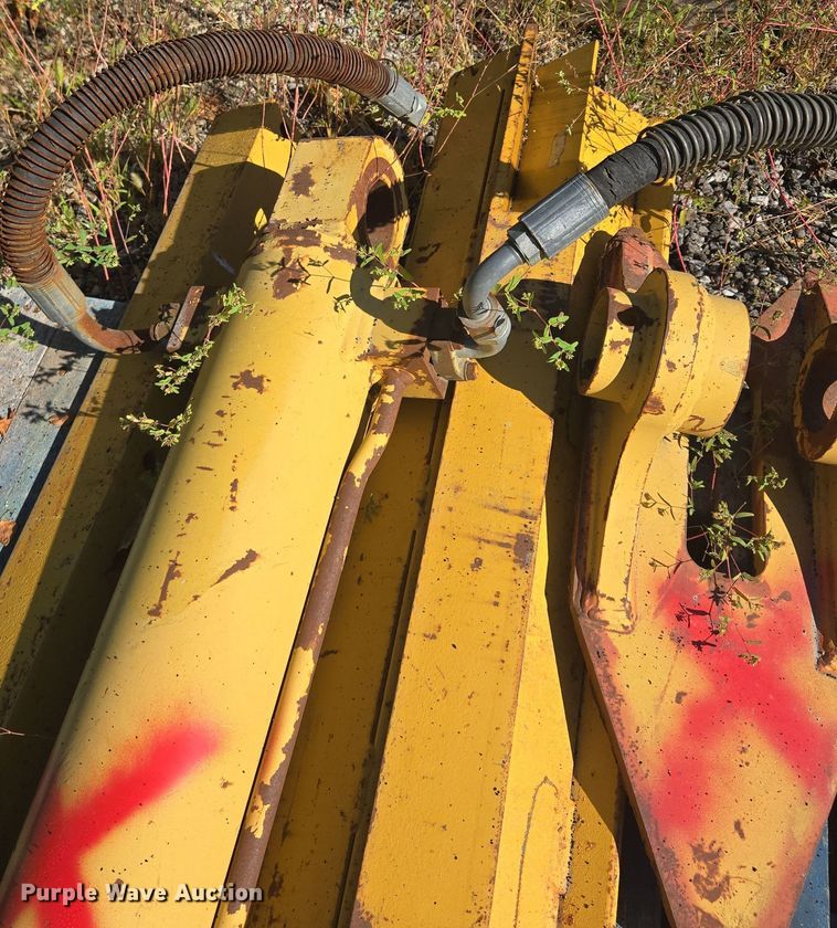 image for item EE8539 NYE SHX 250H stump harvester 