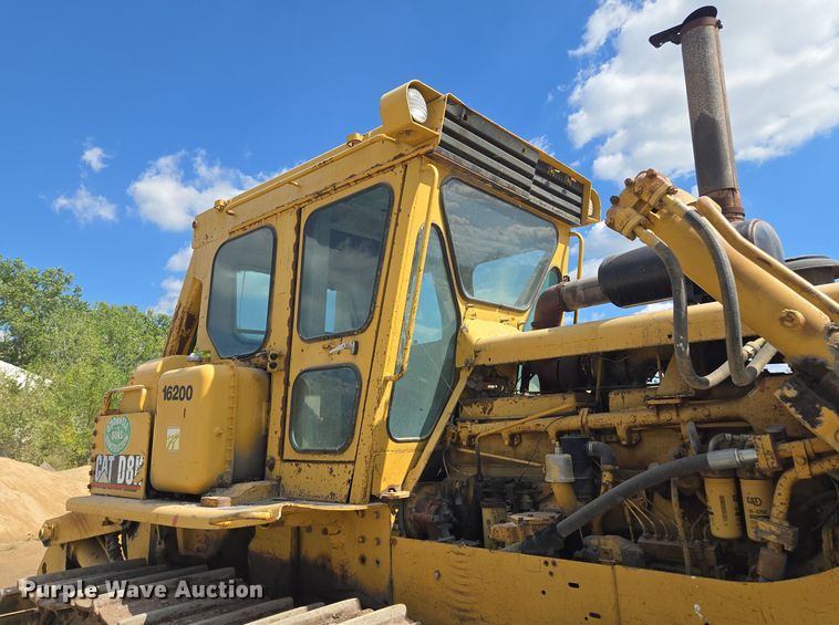 image for item EE8543 1977 Caterpillar  D8K dozer