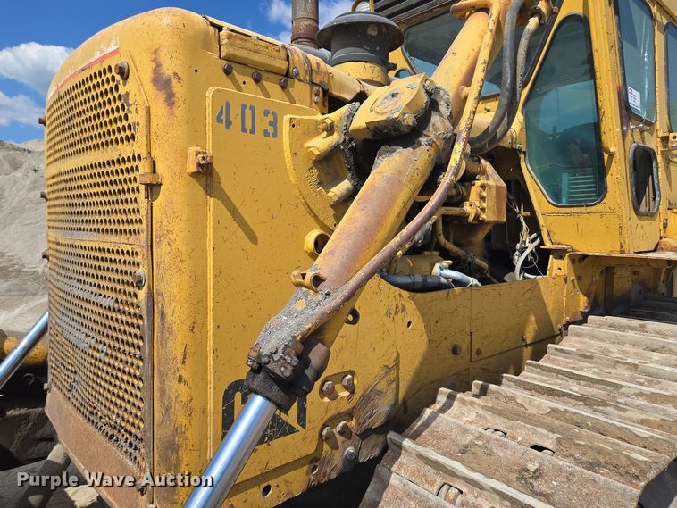 image for item EE8543 1977 Caterpillar  D8K dozer