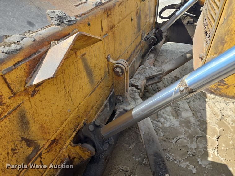 image for item EE8543 1977 Caterpillar  D8K dozer