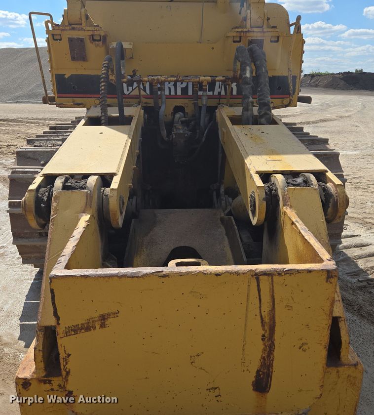 image for item EE8543 1977 Caterpillar  D8K dozer