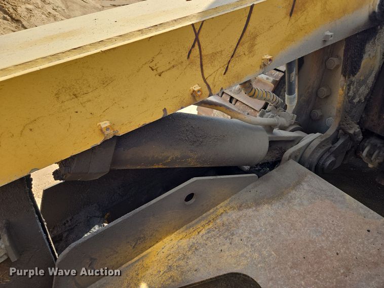 image for item EE8543 1977 Caterpillar  D8K dozer