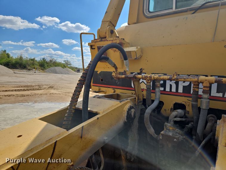 image for item EE8543 1977 Caterpillar  D8K dozer